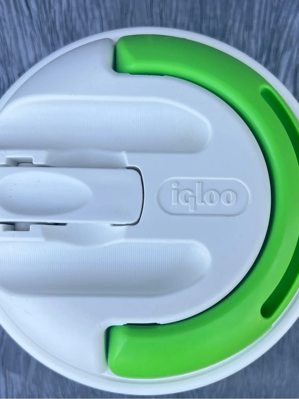 IGLOO Elite 1/2 gal Water Cooler Dog K9 Training Drinking Purple, Green & White